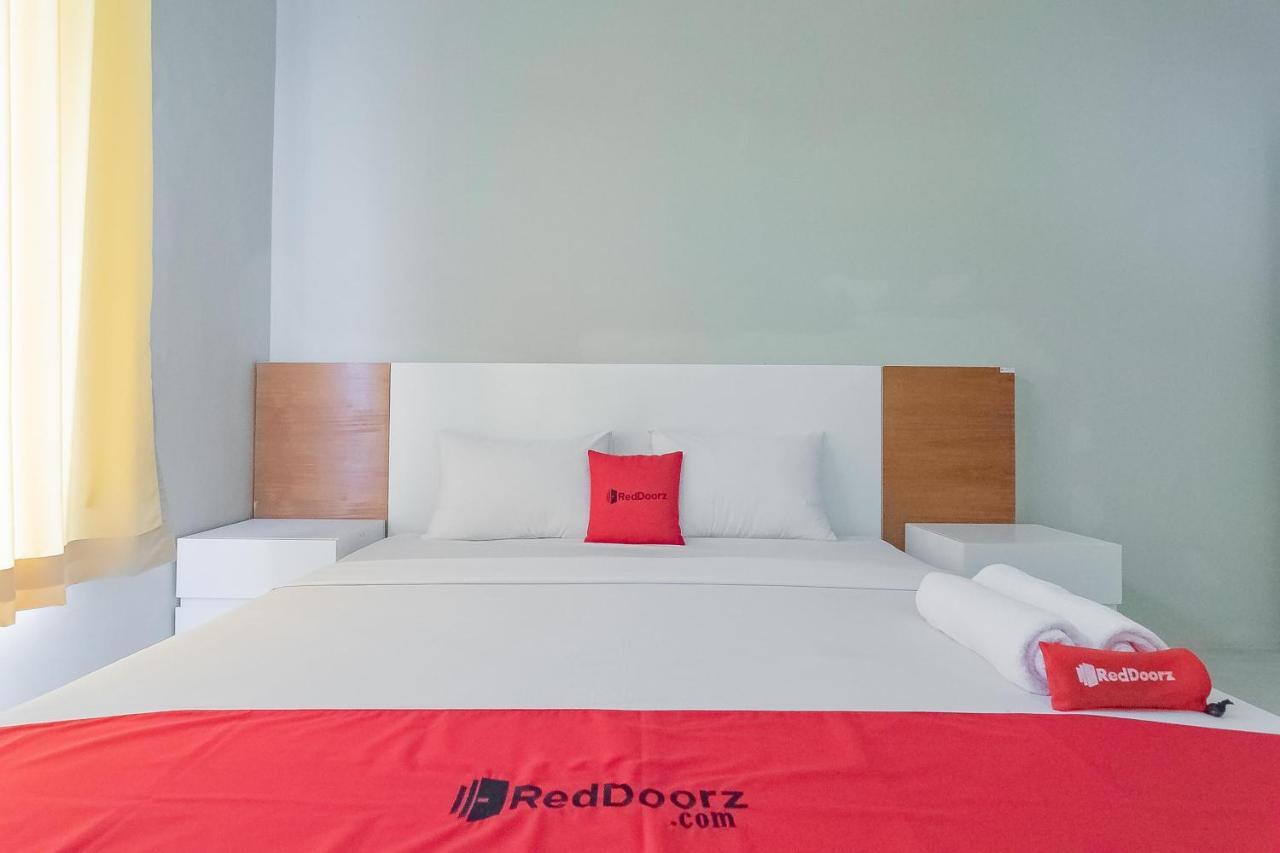 Reddoorz Resort Syariah Near D'Castello Ciater Subang Exterior foto
